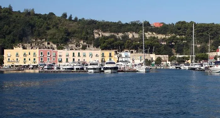 ベッド・アンド・ブレックファスト La Rada