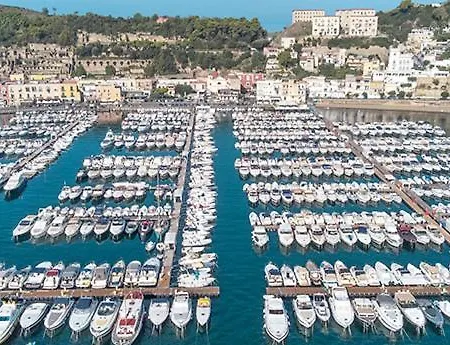 La Rada 4*