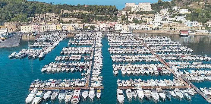 La Rada 4*