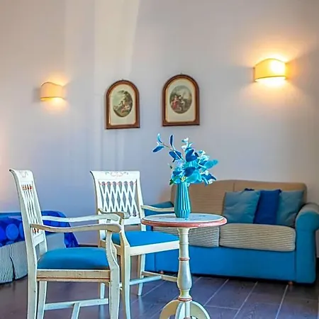 La Rada Bed and Breakfast 4*
