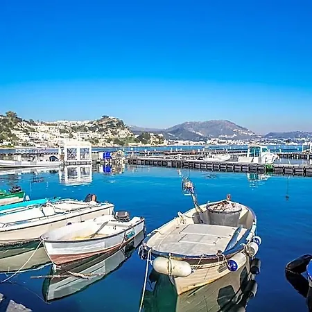 La Rada Bed and Breakfast 4*